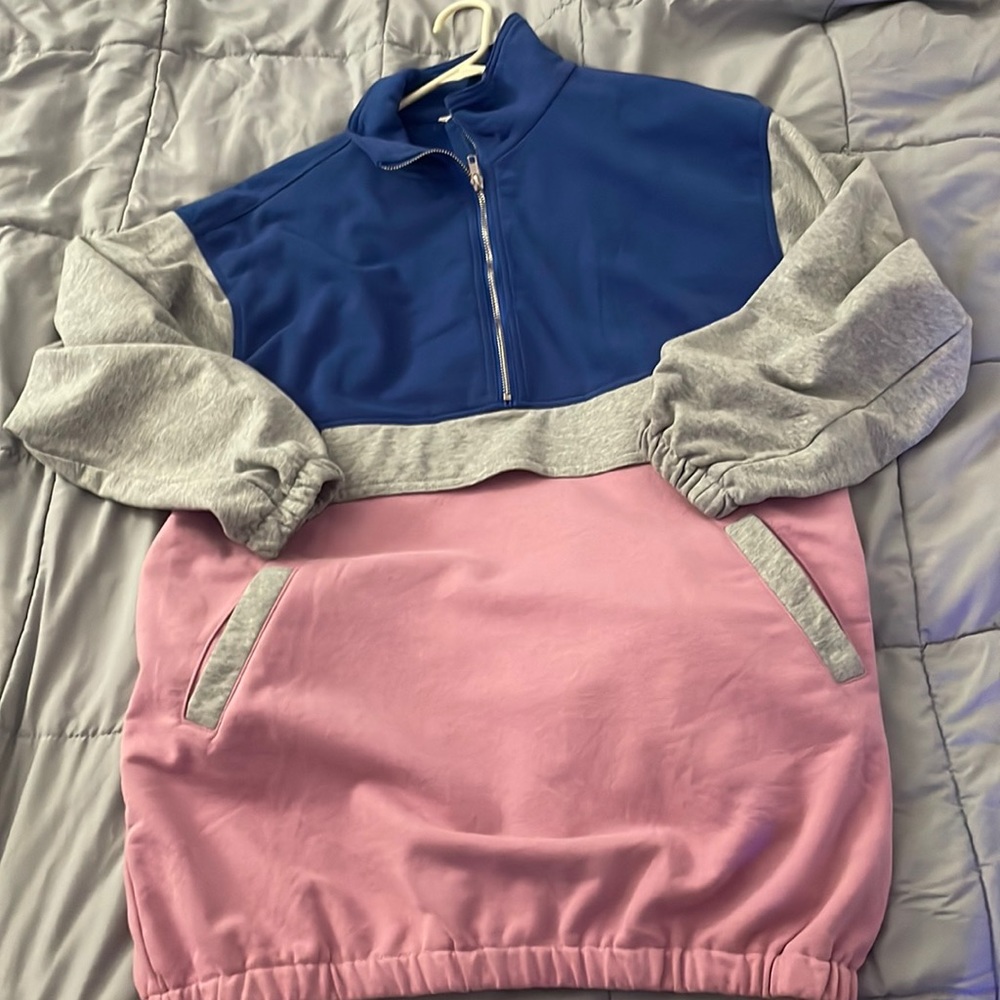 Oversized colorblock hoodie